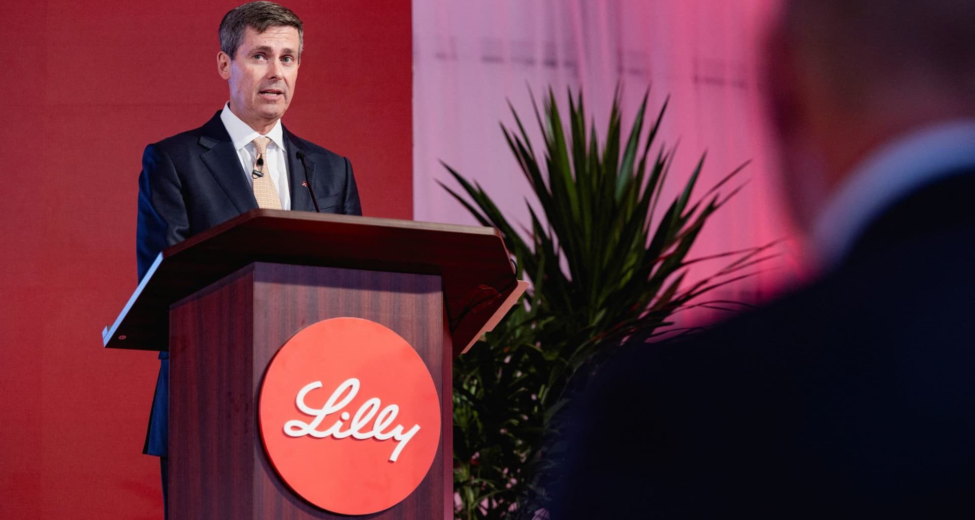 New data boosts our confidence in Lilly's obesity pill. Plus, Google's new AI