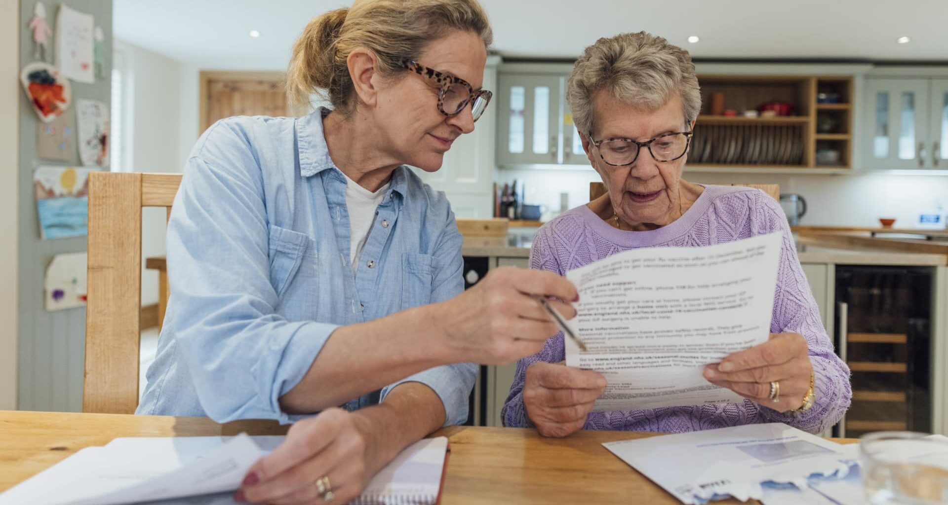 When to help an aging parent with finances, and how to do it