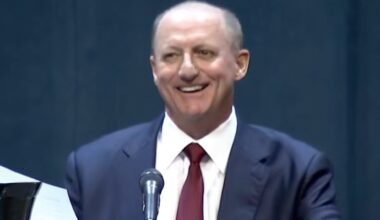 Greg Abel rules out break-up, stressing continuity with Buffett