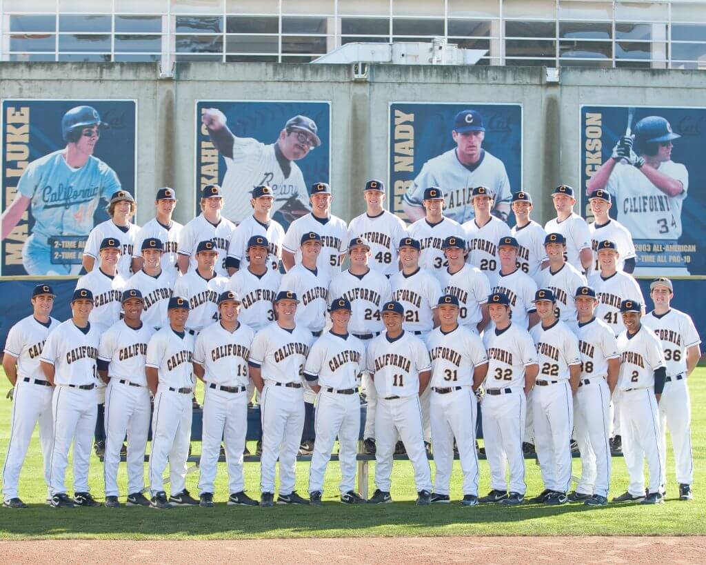 A group photo of the 2011 Cal baseball team.