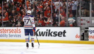 Oilers get mixed news on Connor McDavid's plans to leave Edmonton