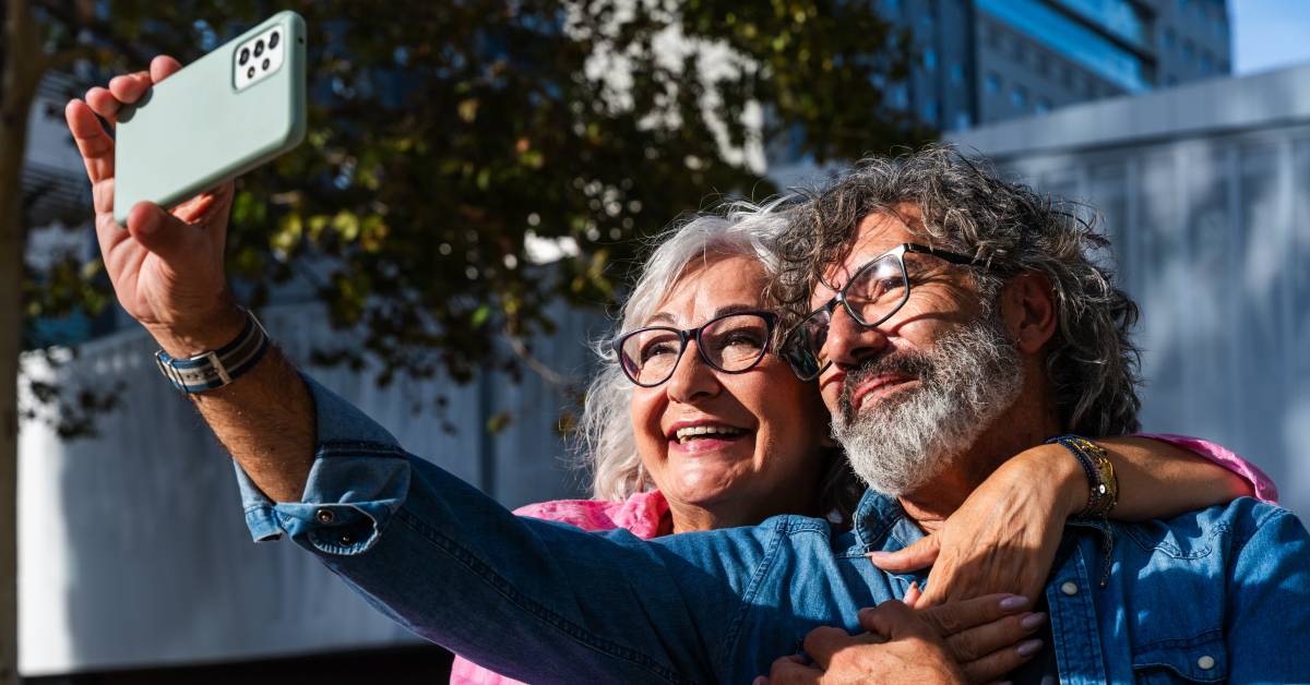 Why ‘looking poor’ is crucial for a comfy retirement in America. How fake social status could be ruining your finances