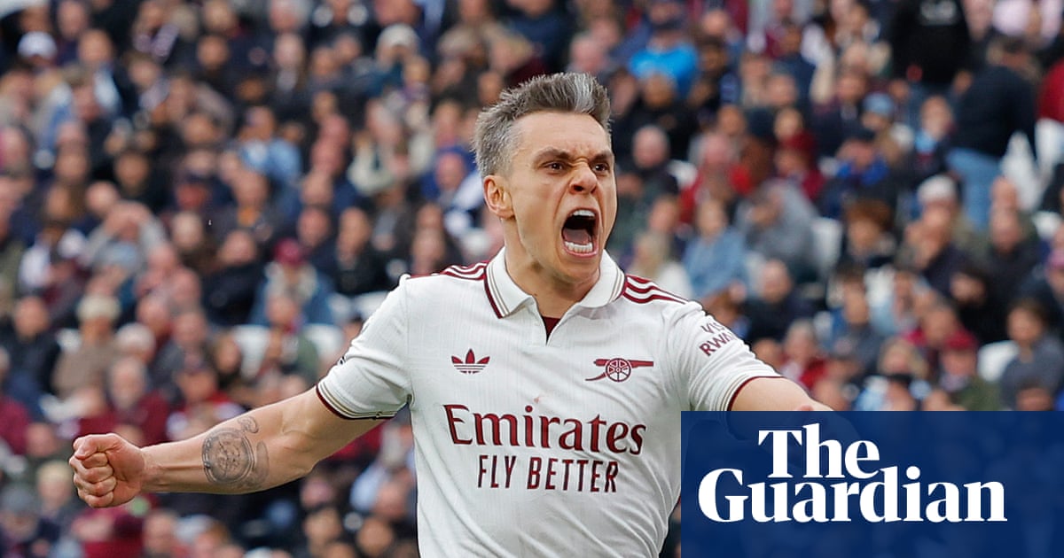 Leandro Trossard gives Arsenal dramatic win with West Ham denied by huge VAR call | Premier League