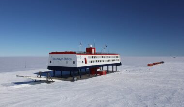 Iceberg Takes Research Station's Junk With It