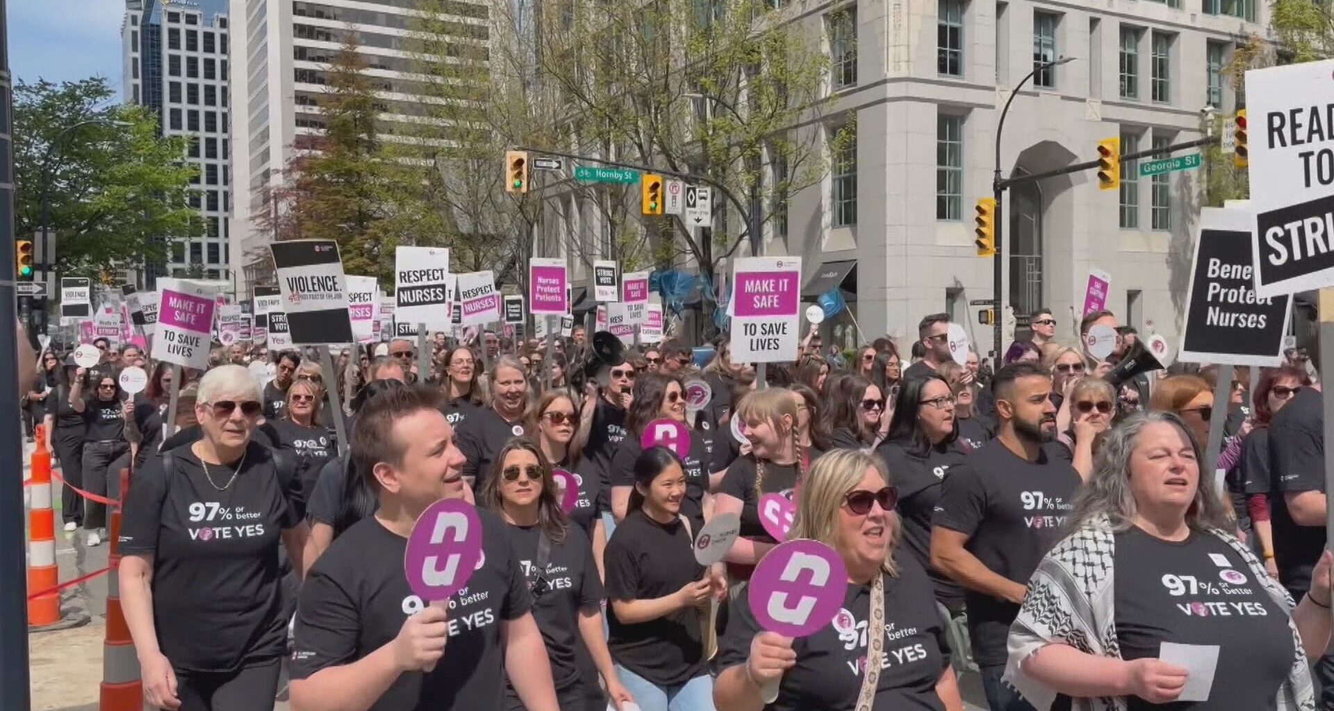 500-plus allied health professionals rallied in Downtown Vancouver ahead of a strike vote