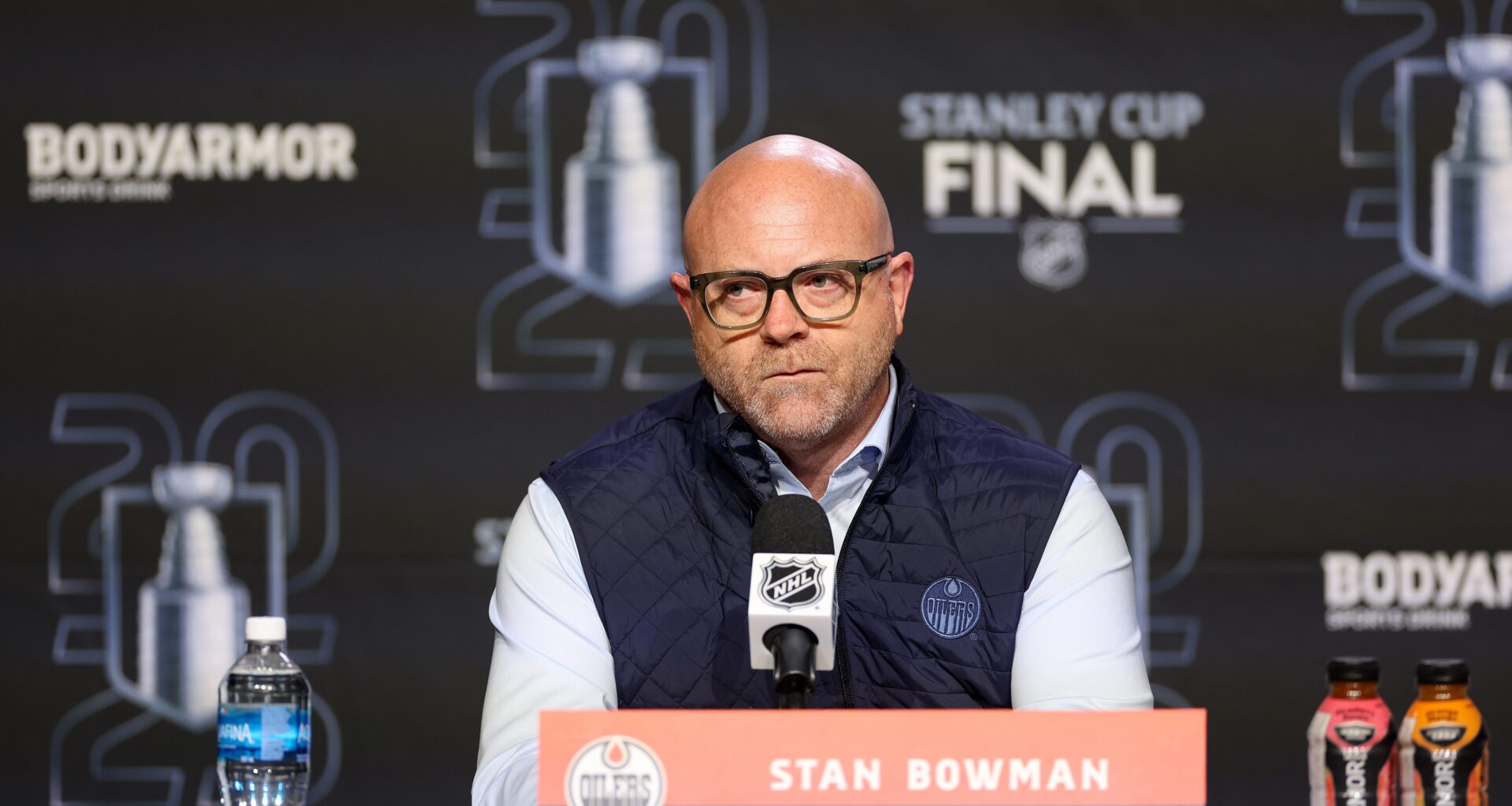 Paul Bissonnette Rips Oilers GM Stan Bowman for Failing Team