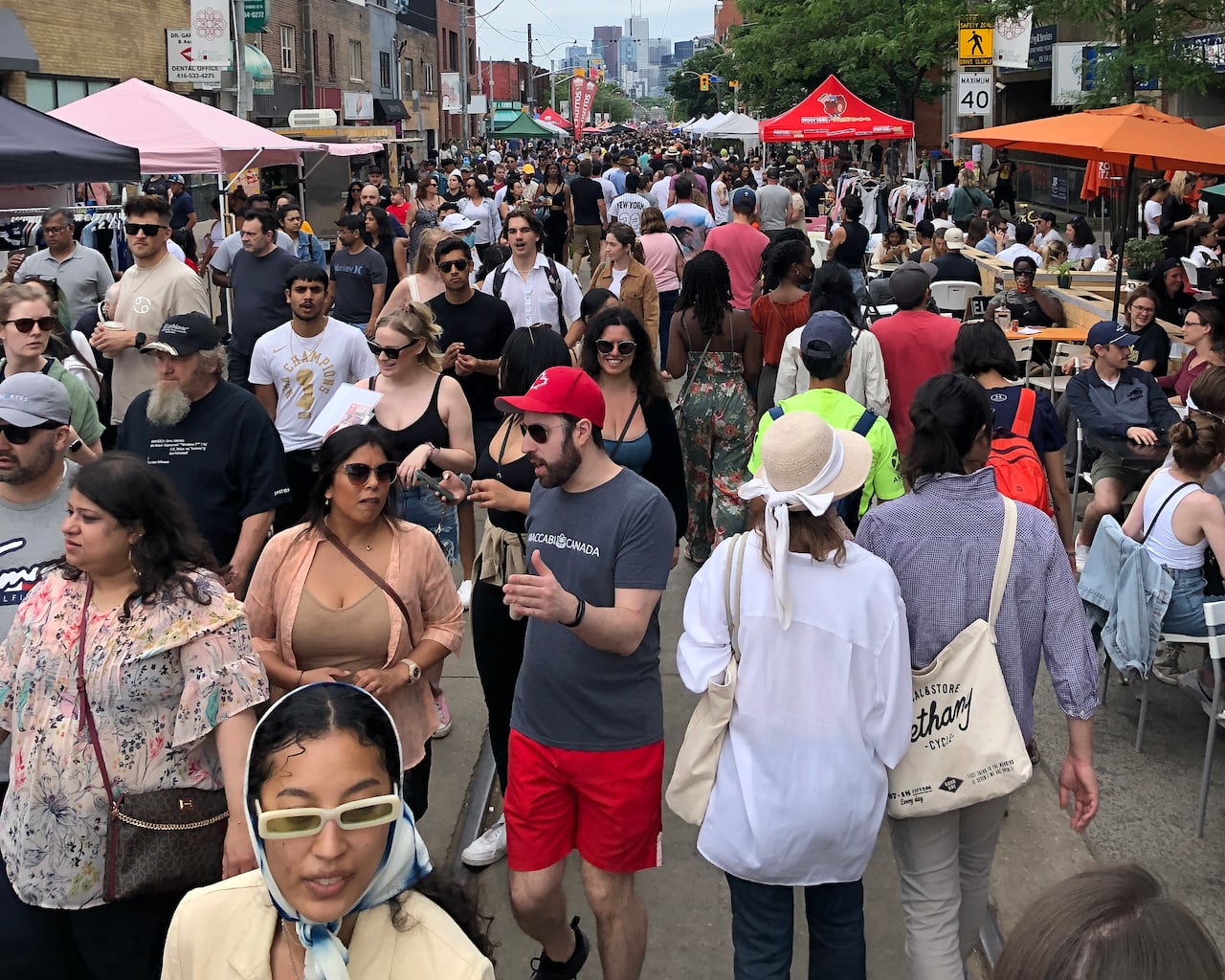 Festivalgoers at Do West Fest.