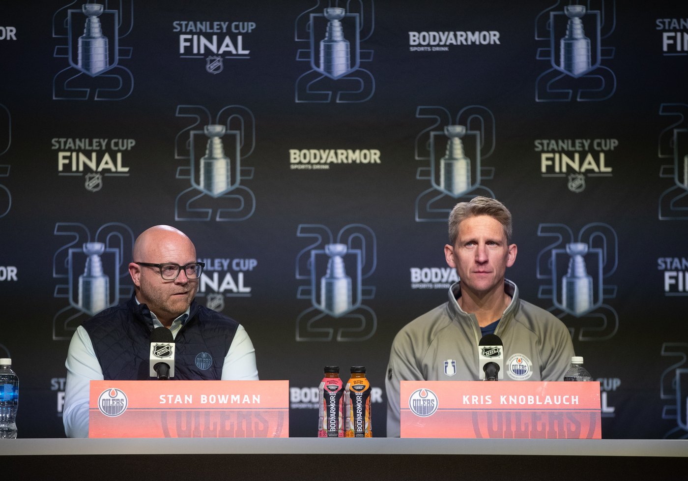 ‘Need some new players’: Oilers GM Bowman, coach Knoblauch lament on shortcomings | NanaimoNewsNOW