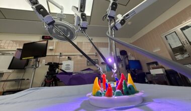 'A total game-changer': Robot-assisted surgeries on the rise in Sask.