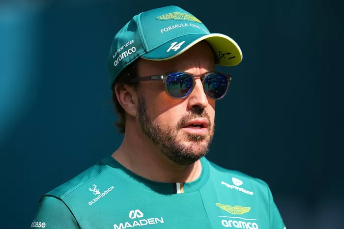 Fernando Alonso, Aston Martin Racing