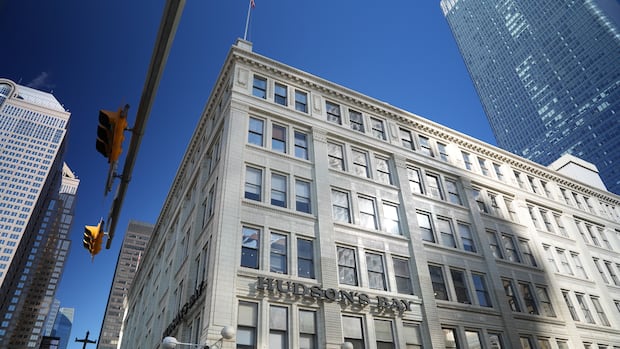 Downtown Calgary’s empty Hudson’s Bay building has a buyer