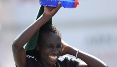 Ongori wins second Toronto Marathon since seeking asylum in Canada | NanaimoNewsNOW