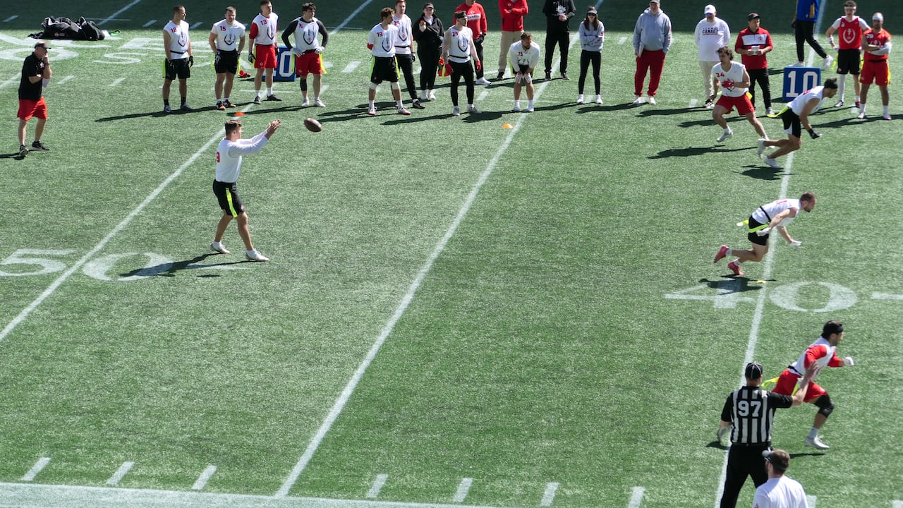 Canadian men's flag football team aim for Olympics, starting in Winnipeg