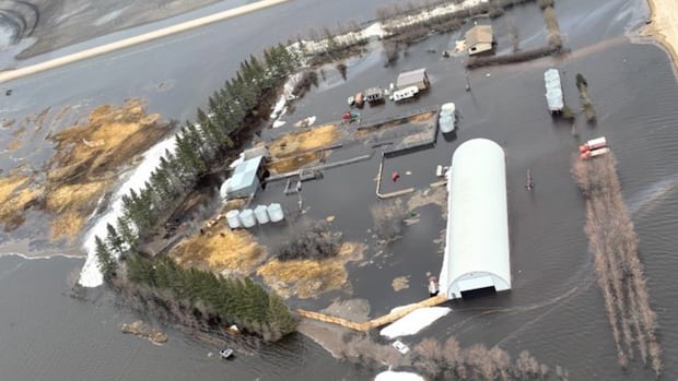 Rapid melt of large snowpack the main culprit in Sask. flooding, experts say