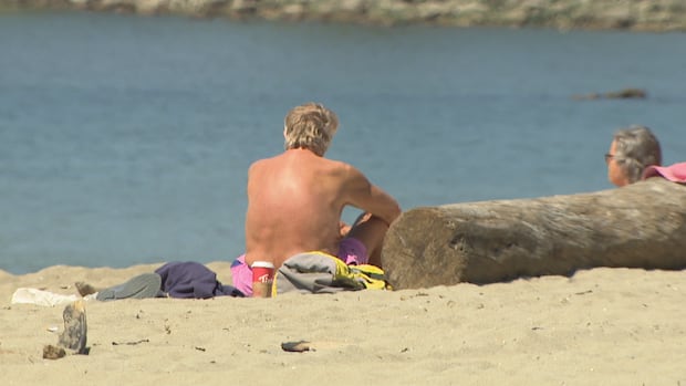 Vancouver breaks temperature record last set in 1898 amid hot weather across B.C.