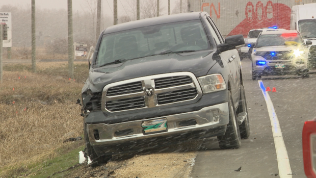 Crash involving cyclist shuts stretch of Dugald Road in Winnipeg