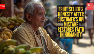 ‘He literally came running behind me and returned Rs 1500’: Fruit seller’s honesty after customer’s UPI mistake restores faith in humanity |