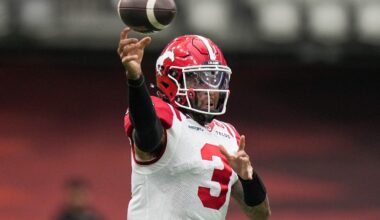 Stampeders sign quarterback Vernon Adams Jr. to two-year extension | NanaimoNewsNOW