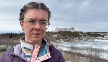 Yellowknife health-care worker advised to leave N.W.T. over her own medical needs