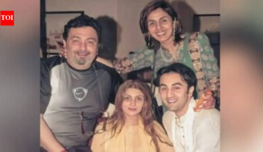 Neetu Kapoor, Rishi Kapoor's fight would go on for six months, the actress reveals Ranbir Kapoor, Riddhima were scared of their father | Hindi Movie News