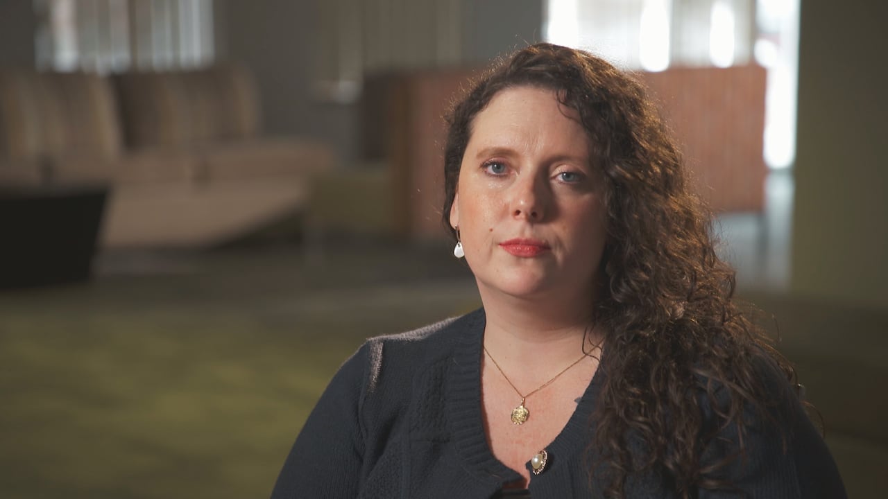 Former Canada Revenue Agency auditor Shawna Roy says she sounded alarm bells before her departure about weaknesses in fraud detection systems.