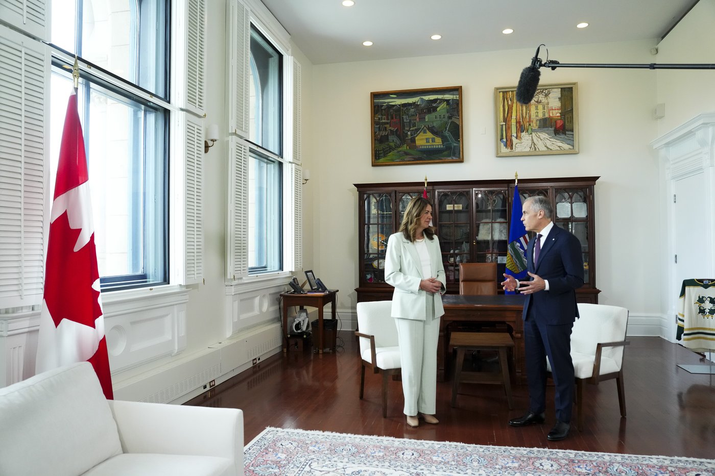 Smith sees progress on pipeline deal with Ottawa after Carney meeting | NanaimoNewsNOW