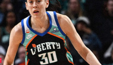 Breanna Stewart: Liberty crush Sun in WNBA season opener behind Breanna Stewart’s big performance