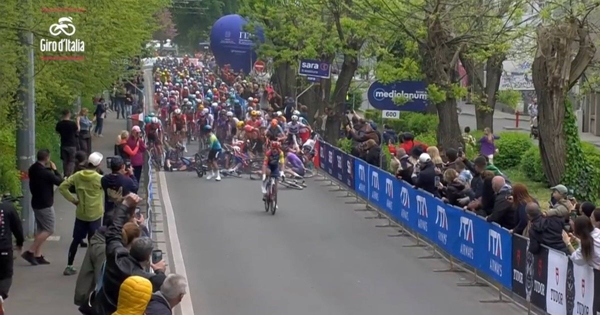 Dumoulin and Bruyneel fume over dangerous Giro stage 1