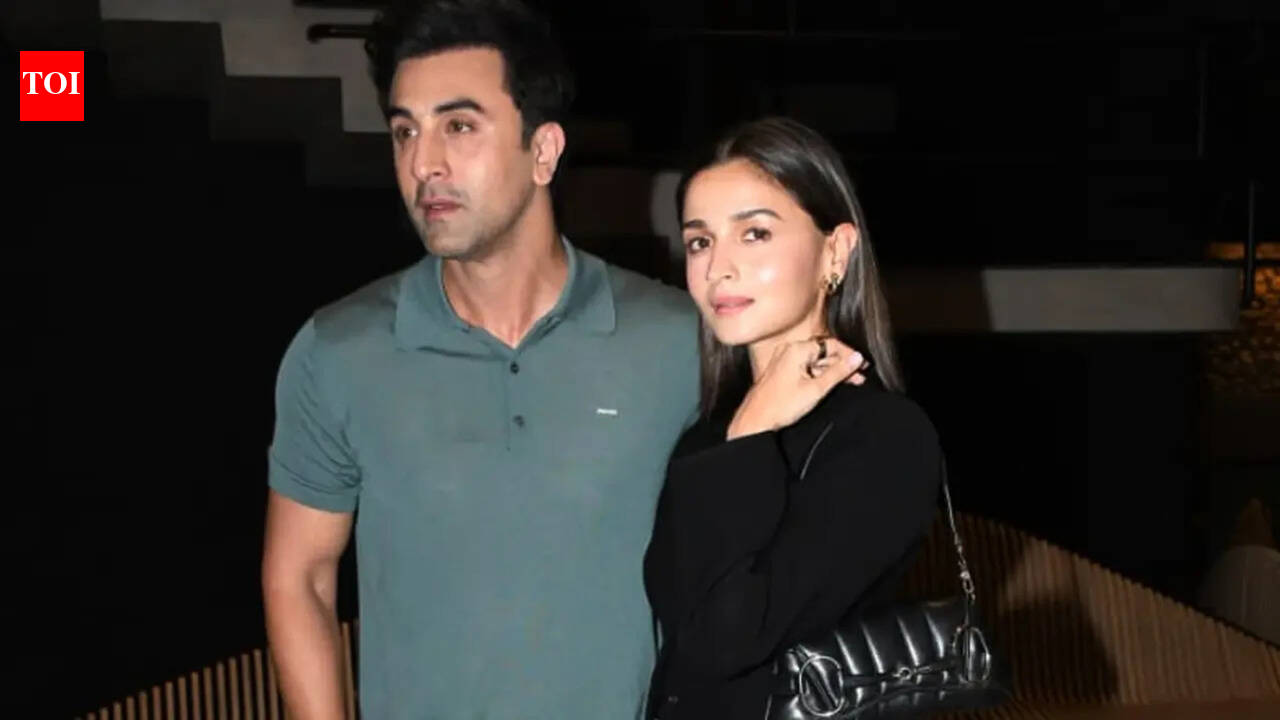 Riddhima Kapoor Sahni: Ranbir Kapoor was made to fly economy as a child, just like Alia Bhatt; 'They carpool for school" | Hindi Movie News