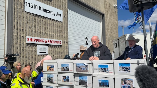 Referendum bid by Alberta separatists stuck in legal limbo, even if petition has enough names