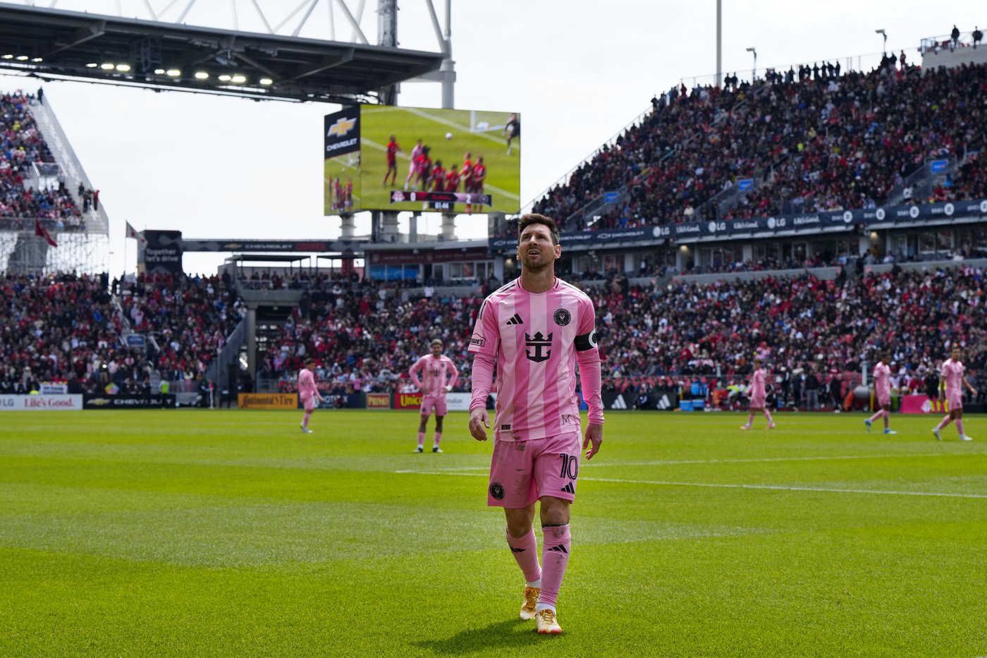 Messi dominant at revamped BMO Field in Inter Miami’s 4-2 win over Toronto