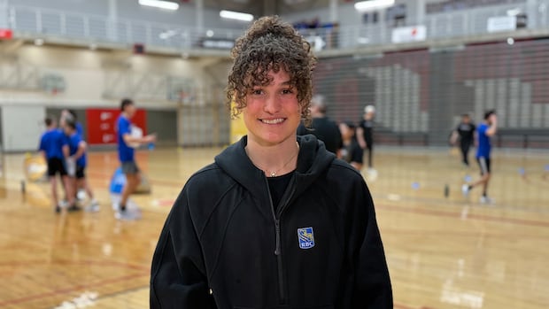 Young Manitoba athletes show off skills for a chance to get financial backing