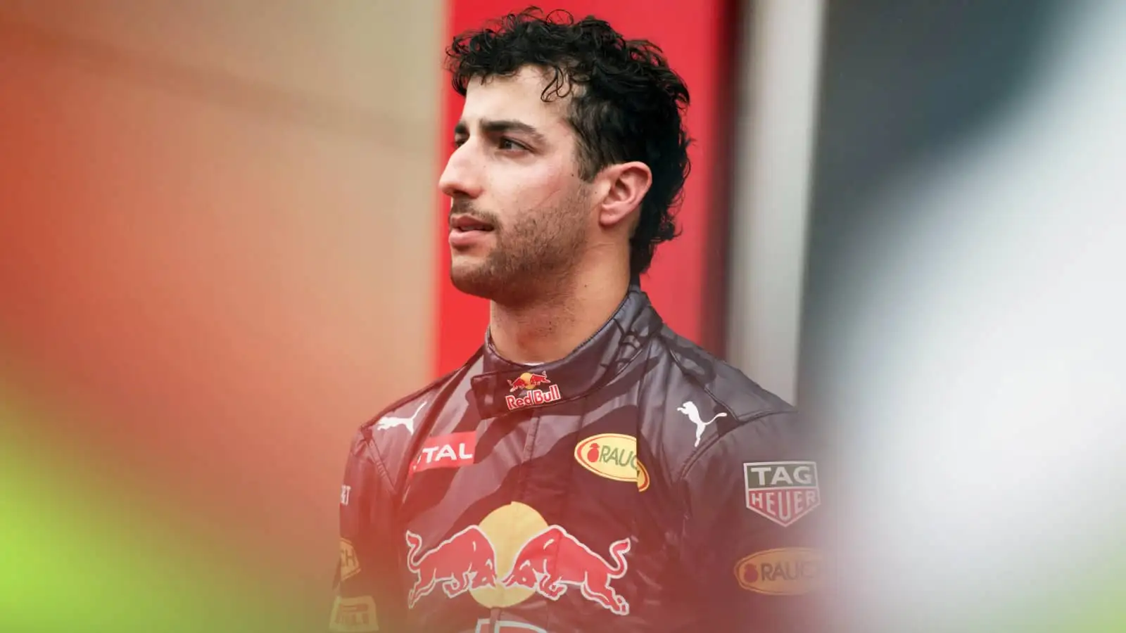 Daniel Ricciardo braced for imminent motorsport paddock return