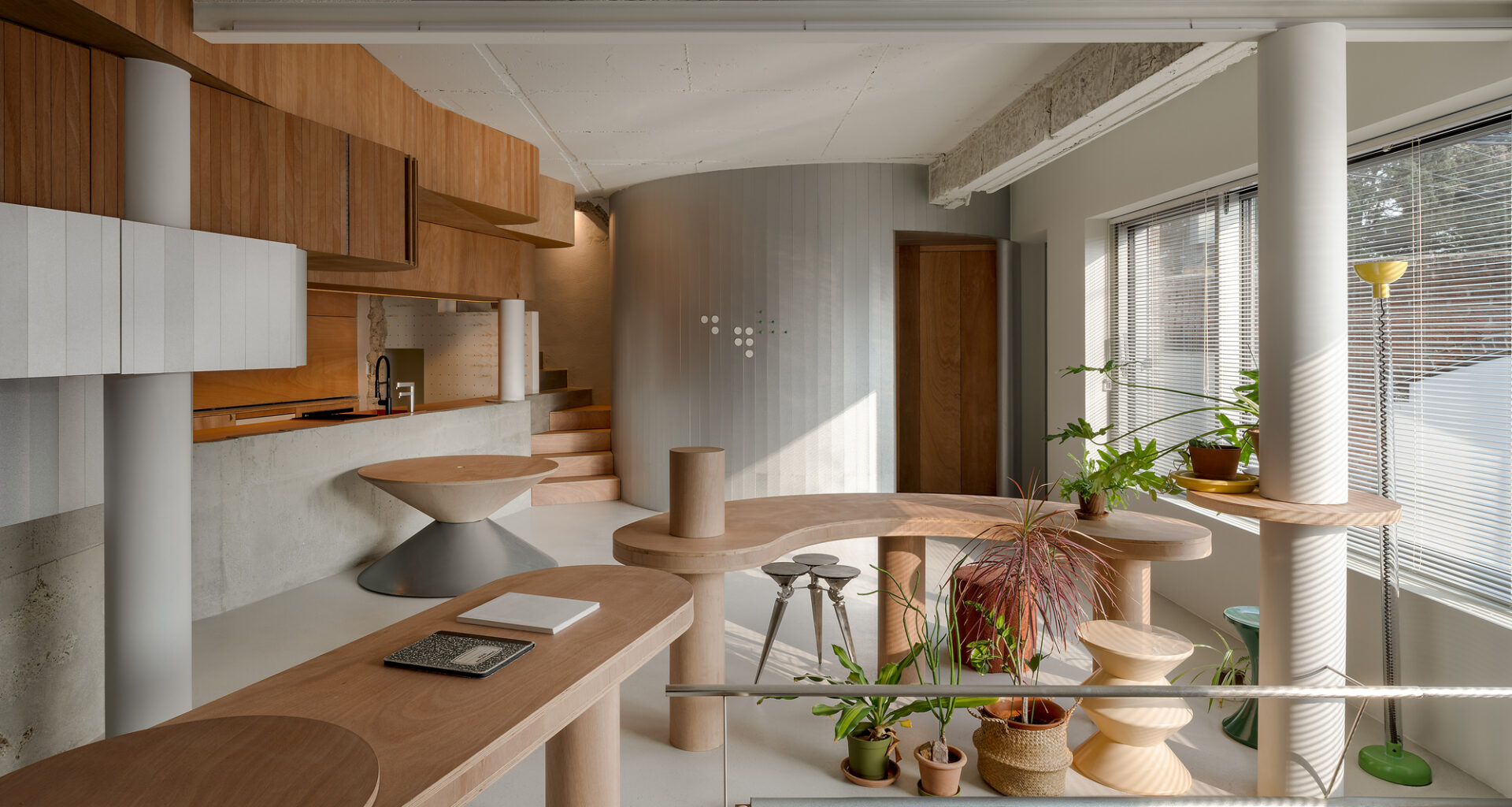 Reinterpreting a 50-Year-Old Building in Myeongnyun-dong / sukchulmok + BRBB Architects
