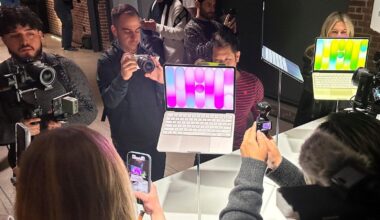 Apple Faces Higher Costs Following MacBook Neo Success
