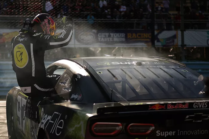 Shane van Gisbergen, Trackhouse Racing