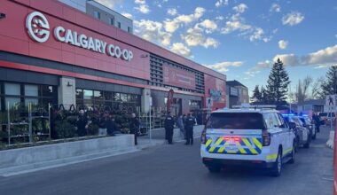 1 dead, 1 in life-threatening condition after shooting in Calgary Co-op parking lot: police
