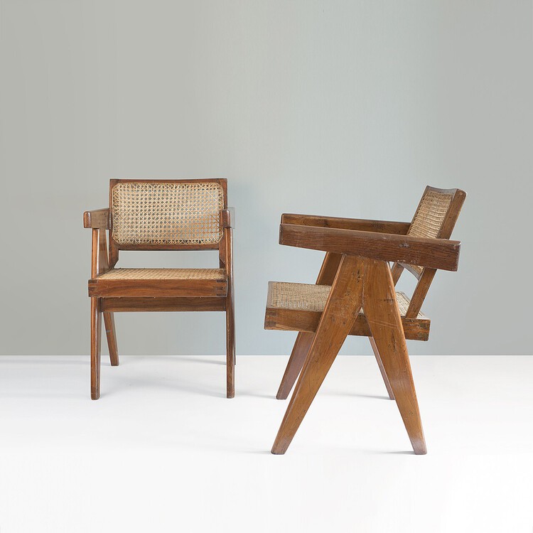 Furniture as Architecture: Micro-Modernisms Inside the Home - Image 5 of 11