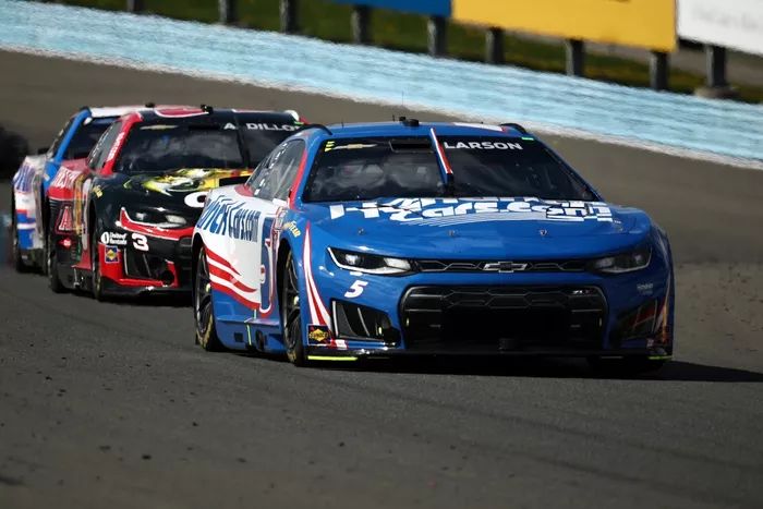 Kyle Larson, Hendrick Motorsports