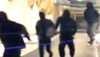 Spadina and Bremner armed robbery: $500K in jewelry stolen downtown