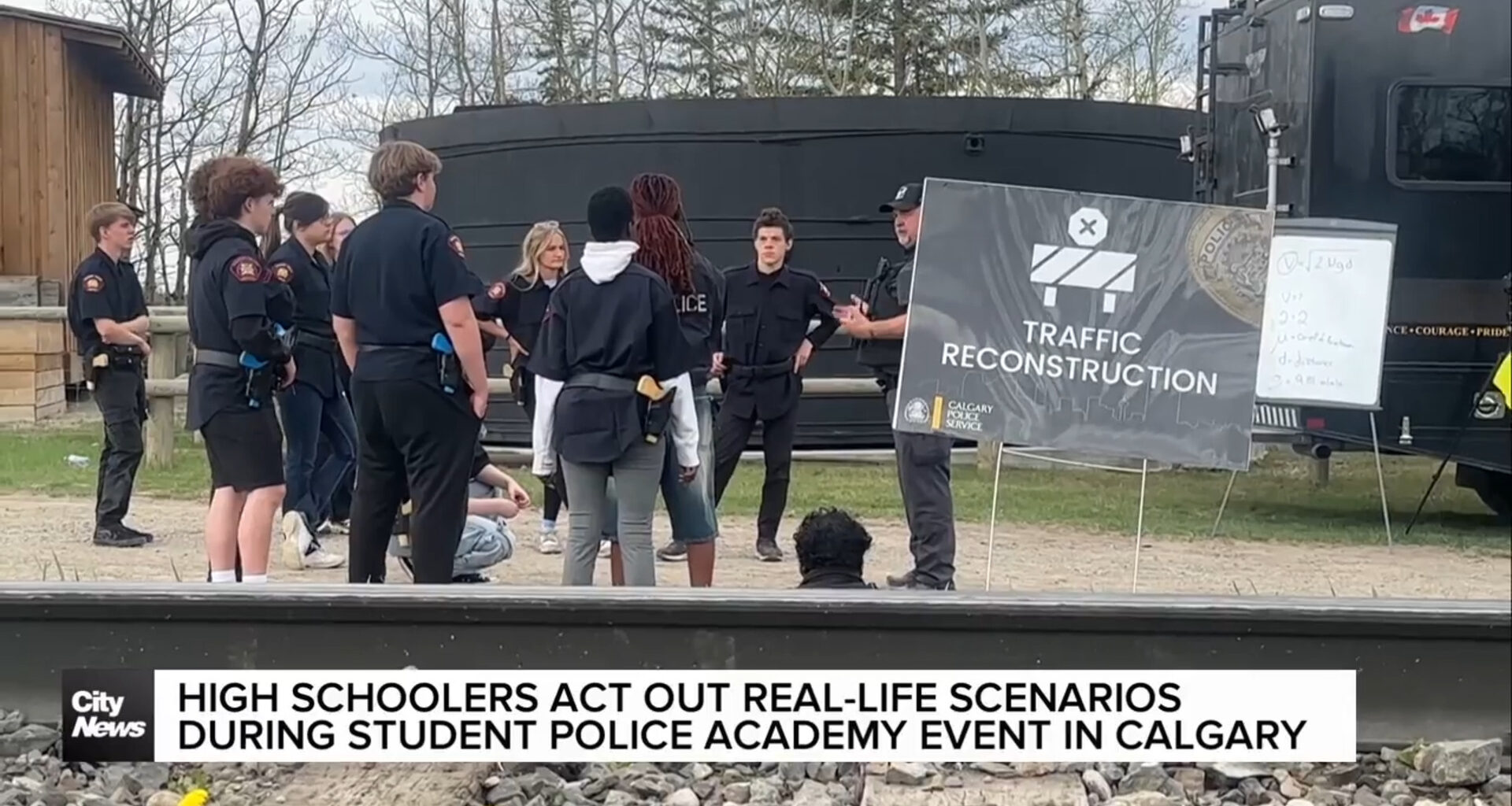 High schoolers act out real-life scenarios during Student Police Academy event in Calgary
