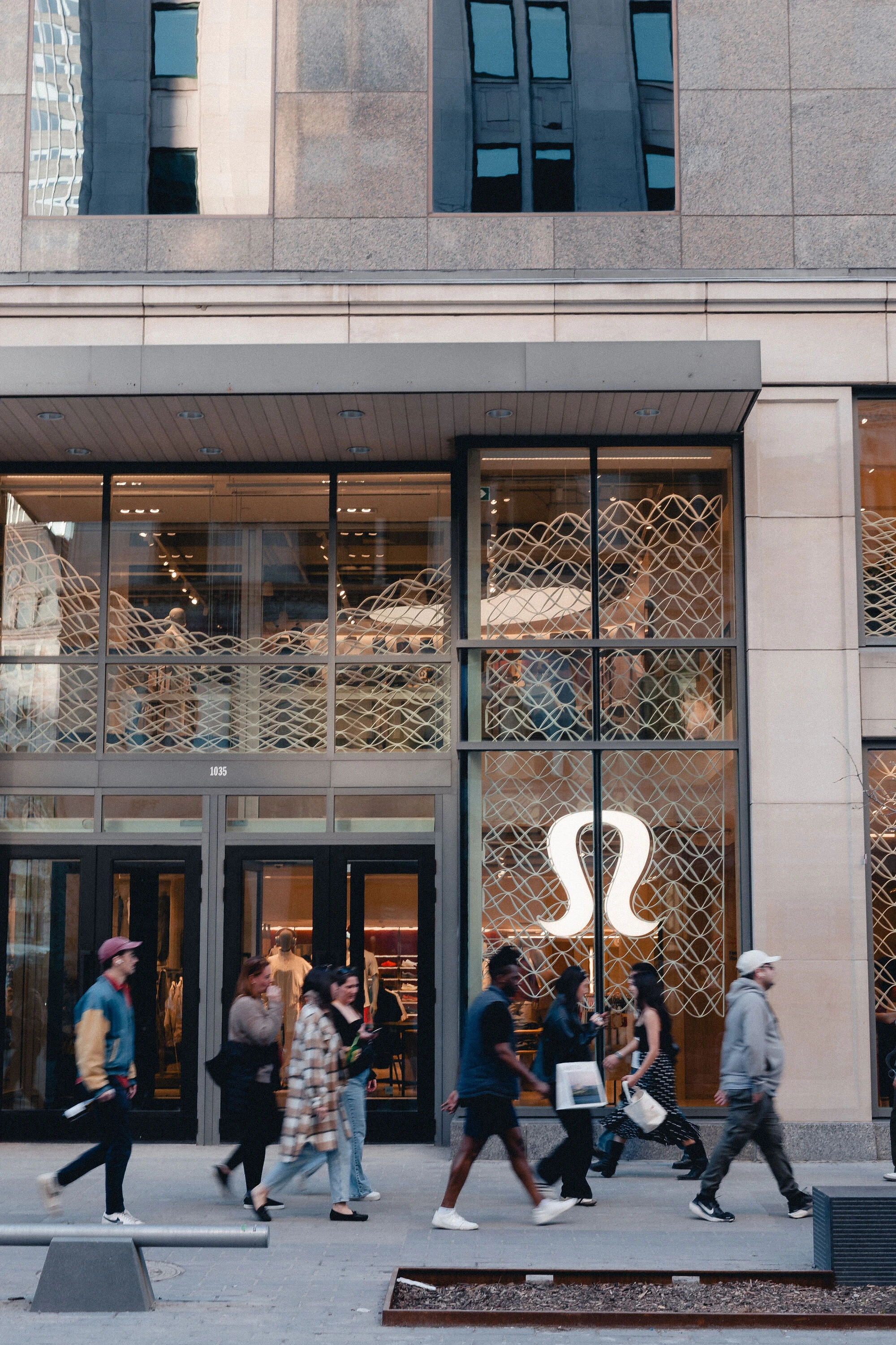 Lululemon
