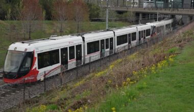 Some 2-car trains return to Ottawa's Line 1