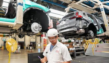 Honda indefinitely suspends $15B EV plant in Ontario