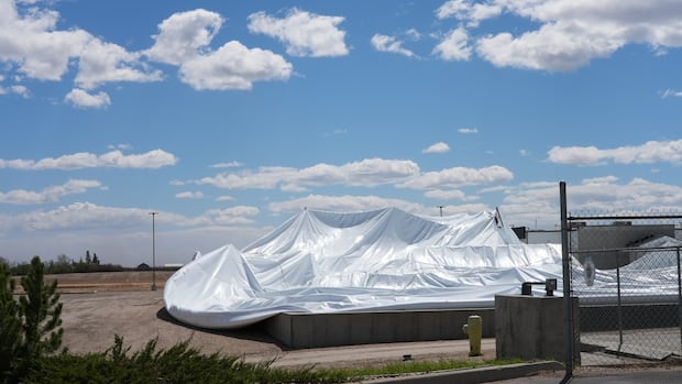 Red Deer indoor sports facility closed and evacuated after strong winds damage structure