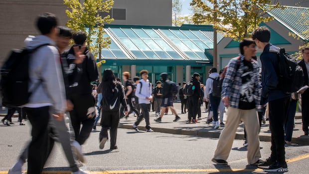 Surrey Schools to hire more educational support workers following years of budget cuts