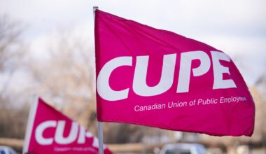B.C. emergency communications professionals vote in support of strike action – Winnipeg Free Press
