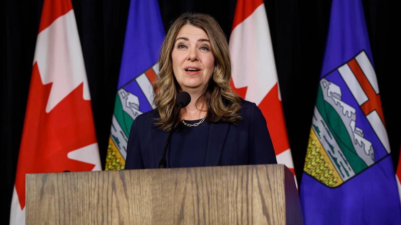 West Coast pipeline build could start by September 2027 under new deal with Ottawa: Smith