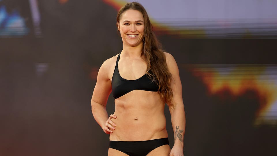 Netflix's Ronda Rousey vs. Gina Carano - Weigh-In