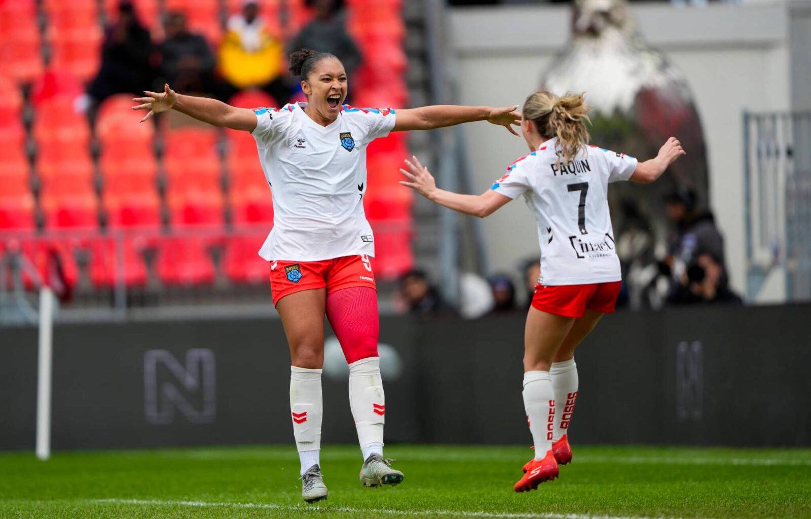 Around the NSL: Vancouver falling, Bennett’s boot, Montreal still perfect – Winnipeg Free Press